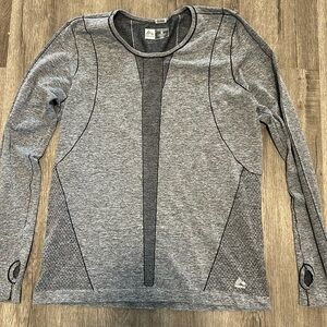 Women’s long sleeve athletic top